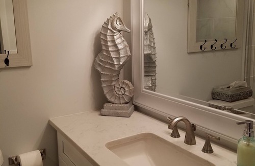 New Smyrna Beach Condo | Gently used owner occupied unit in a quiet well maintained complex