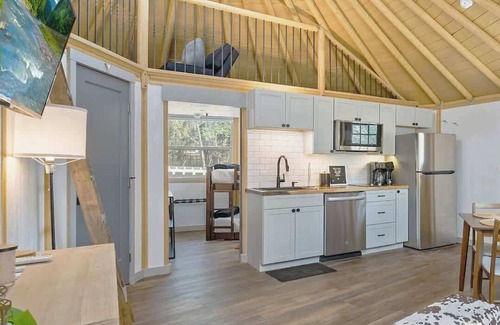 Canyon Lake Cabin | Gentry: Luxe Yurt-Cabin | Canyon Lake | Hot Tub