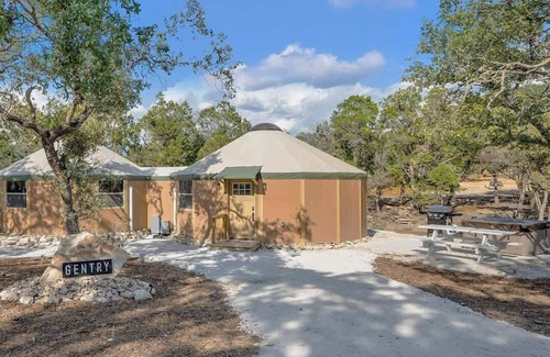 Canyon Lake Cabin | Gentry: Luxe Yurt-Cabin | Canyon Lake | Hot Tub