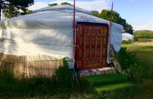 Guidel-Plages House | Genuine Mongolian yurts