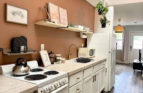 South Nashville Apartment | Geodis Park Apartment in WeHo!
