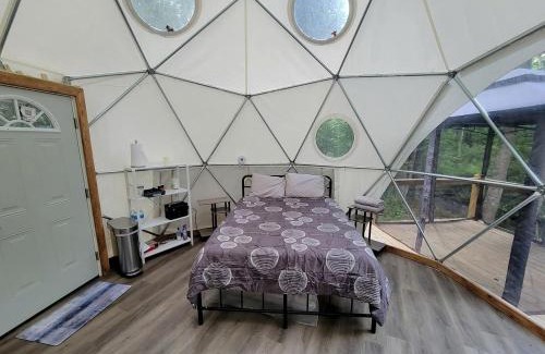 Purlear Other | Geodome on Creek, Great Getaway, WIFI & Hot Shower near Boone, NC