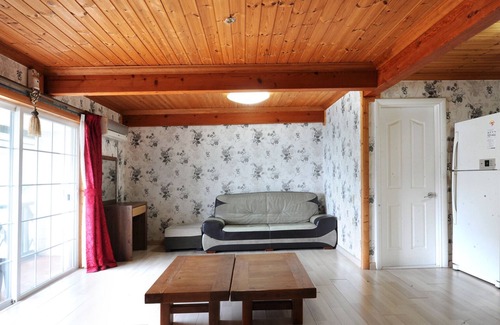 Geoje Apartment | Geoje Floria Pension