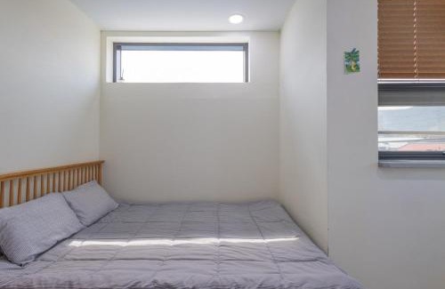 Irun-myeon House | Geoje Yolo Guesthouse