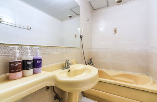 Somun Hotel | Geojedo Gohyeon Manhattan