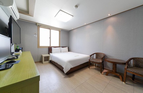 Geoje Hotel | Geojedo Jangseungpo Vision