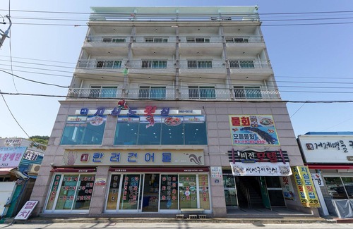 Geoje Hotel | Geojedo Jangseungpo Vision
