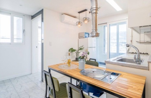 Geoje House | Geojedo Pentahouse Pension