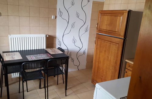 Markopoulo Mesogaias House | George Apartments by the Sea and Airport