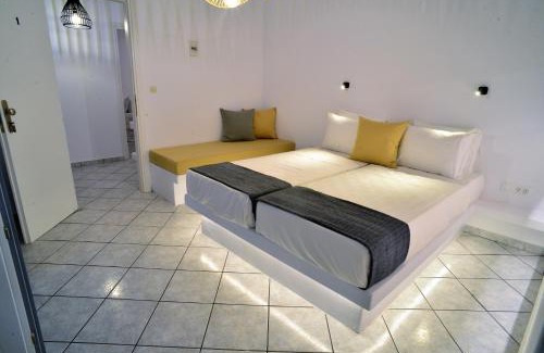 Galissas House | George