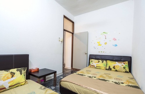 George Town House | George House @ Georgetown