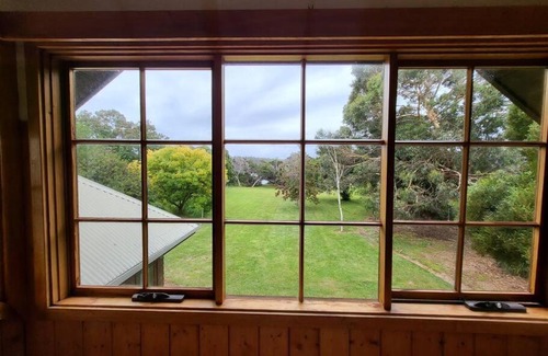 Akaroa House | Georges On The Bay- Waterfront Beach House, Akaroa