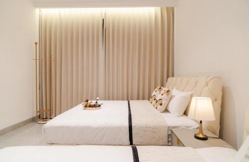 George Town House | Georgetown Italian-Style Jacuzzi KTV 5BR 18pax G
