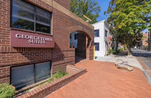 Georgetown Apartment | Georgetown Residences by LuxUrban