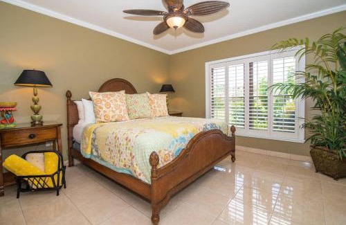 Seven Mile Beach House | Georgetown Villas #113