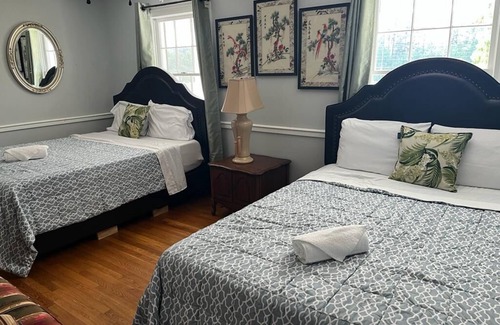 Clarkdale Bed & Breakfast | Georgia Palms & Gardens