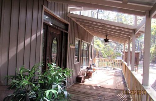 Claxton House | Georgia's Coziest Riverside Retreat: Cabin Adventure in Claxton