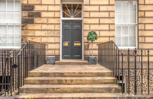 New Town Apartment | Georgian Gem in the New Town
