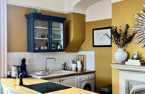 Frome Apartment | Georgian Manor - Elegance in Central Frome