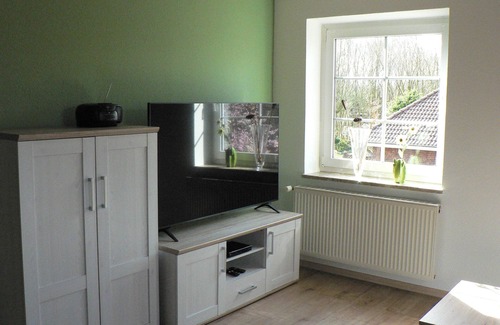 Weddingstedt Apartment | Geräumige Wohnung in Ruhiger Lage