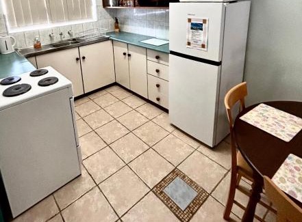 Beresford Apartment | Geraldton Holiday Unit with free Streaming