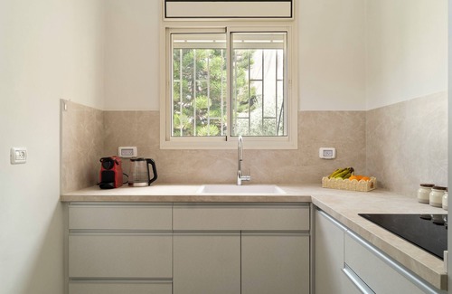 Haifa Apartment | German Colony Charming Stay by Sea N' Rent