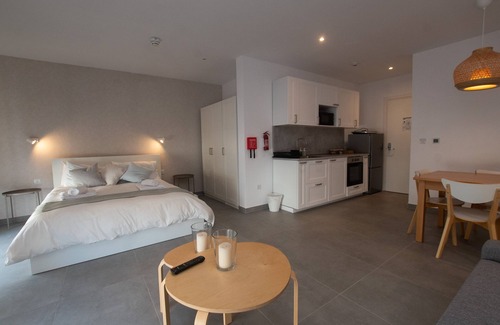 Mellieha Hostel | Gest