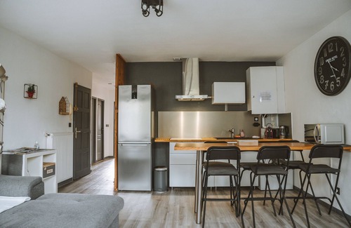 Tournon-sur-Rhone Apartment | GESTLOC/LOCATION MEUBLÉE 60M2/LE DRÔMARDÈCHOIS/ARDÈCHE