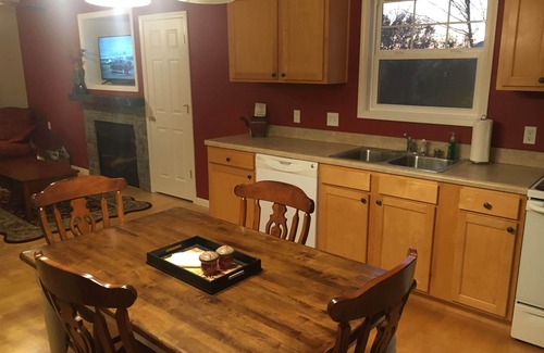 Taylorsville Cottage | GET AWAY FROM IT ALL - Cottage 28 Taylorsville Lake