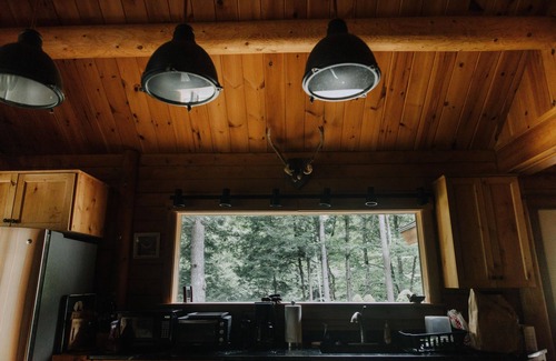 Woodstock Cabin | Get Away From It All To This Luxury Fairytale White Mountain Setting!
