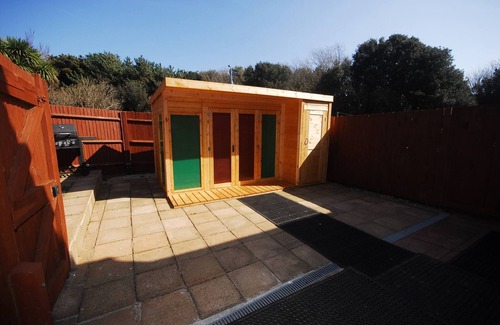 Peacehaven House | Get Away Home With Hot Tub Sleeps 7