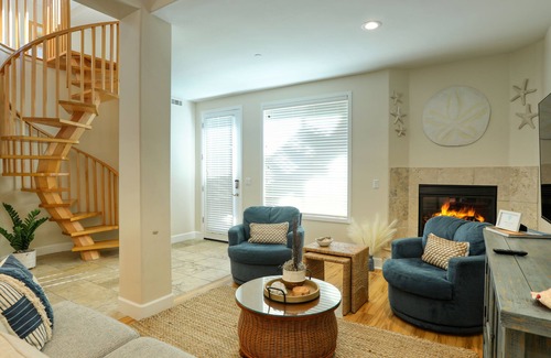 Avila Beach Condo | Get Beach Happy in the Courtyard at Avila - great location