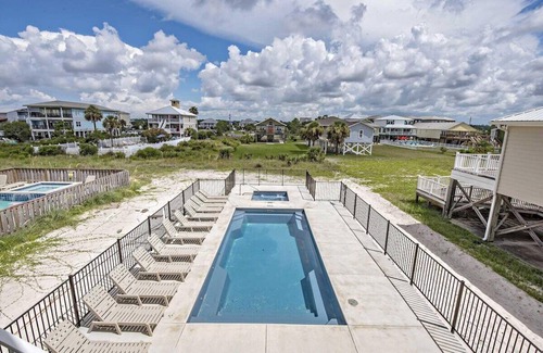 Gulf Shores House | Get Together 5 bedroom lock out Gulf Shores Vacation Retreat! Pool Hottub By Prickett Properties