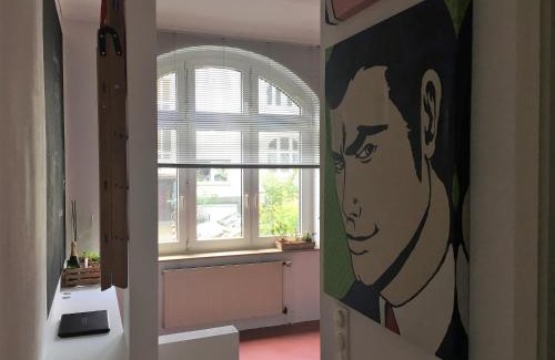 Ruhrallee West Apartment | Get-your-flat - Tiny Flat in Gründerzeithaus, super sweet, Kreuzviertel - 50 m2 EG Haustier auf Anfrage