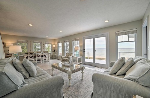 Northport House | Getaway on Crystal Clear Lake Main and Guest House!