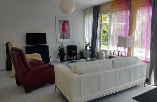Halle House | Getaway with Garden in Gelderland, cleaning included
