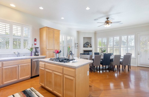 Wright Area Action Group House | 🌞Getaways To Wine Country For big Family/Group🌞