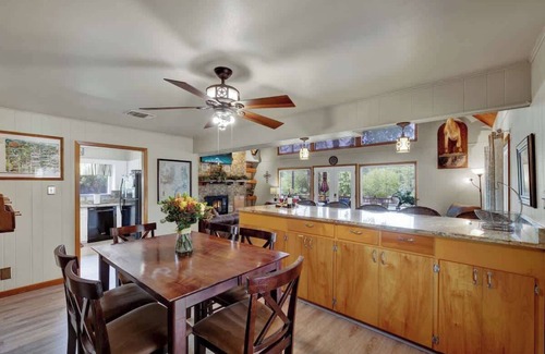 New Braunfels House | Gettin' Guada-loopy! Hot Tub& Riverfront