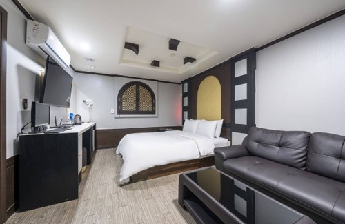 Sanbon 1-dong Hotel | Geumjeong Bbarimong
