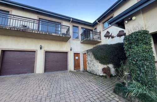 Bethlehem Apartment | Geust House 4288