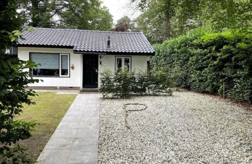 Lunteren House | Gezellig vrijstaand huisje in bosrijke omgeving