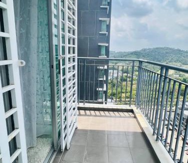Kajang Apartment | Gg’s Stay@Savanna Executive Suites,Southville City