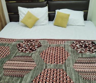Orchha Hotel | Ghanshyam palace Orchha