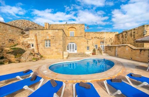 Kercem Villa | Gharilma V Holiday Home