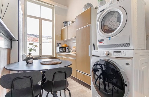 Ghent City Centre Apartment | Ghent City Chic: Stylish Apt. Centrally Located