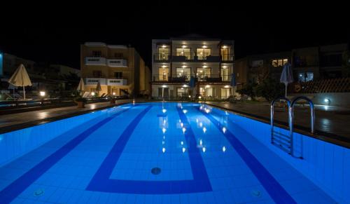 Kato Stalos Apartment | Giannarakis Beach