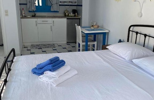 Finiki Apartment | GIAVASI SEASIDE FINIKI