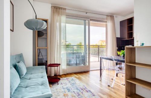 Dergano Apartment | Giax Tower - Romantic Pool View