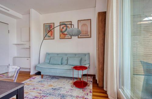 Dergano Apartment | Giax Tower - Romantic Pool View