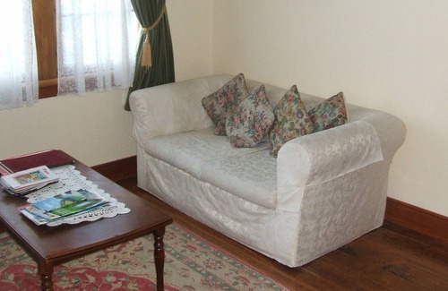 Nelson Cottage | Gibson Historic Cottage - beautifully restored